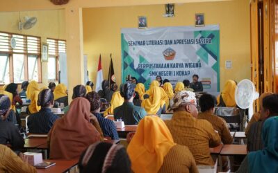 Seminar Literasi, Apresiasi Sastra sekaligus Peresmian Perpustakaan Karya Wiguna Pustaka SMK Negeri 1 Kokap