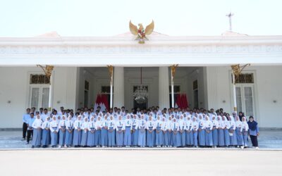 KUNJUNGAN EDUKATIF KELAS X SMK NEGERI 1 KOKAP